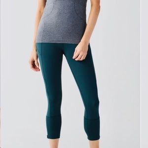 Lululemon Rebel Runner Crop - Size2